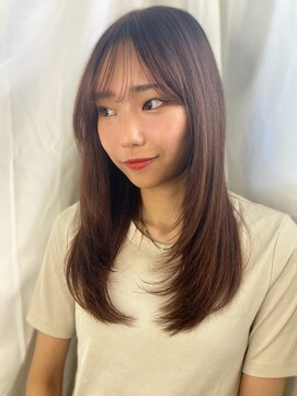 ブリス(VLISS) ミディアム レイヤーカット 顔周りレイヤー 透明感 20代30代40代