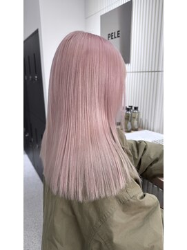 ペレ 渋谷(PELE) イメチェン/ホワイトブロンド/外ハネボブ/ワイドバング/渋谷