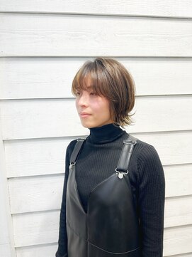 ニューラインギンザ(New-Line 銀座) くびれレイヤー(金子涼)