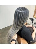 バレイヤージュ　ハイトーン グラデーション シルバーベージュ