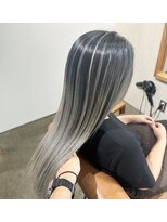 コヨーテ(coyote)&nbsp;バレイヤージュ　ハイトーン グラデーション シルバーベージュ