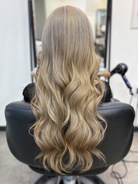 デスト 大宮(DEST) ダブルカラー/ケアブリーチ/ベージュカラー/ミルクティ