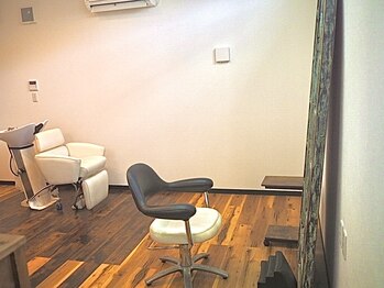 ヘアーサロン テイラー(Taylor)の写真/【中の原、月曜営業】マンツーマンで担当!!一人ひとりとじっくり向き合いながら貴方のなりたいを叶えます☆