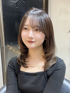 ロンドクロエ 横浜(Lond Chloe) ダークラベンダーグレージュレイヤーカット韓国巻き顔周りカット