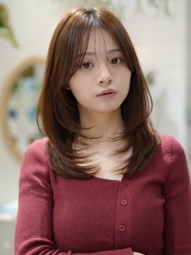 レジット 海老名(Legit) レイヤーカット/うすめ前髪/韓国風/小顔/30代40代50代◎海老名