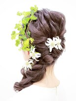 ザデイ(THE DAY) ガーデンヘアアレンジ