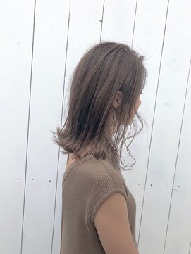 ベニス(VENICE) ミルクセミロング