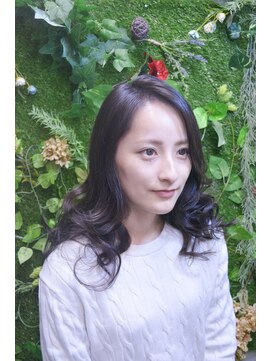 クラウドナイン(CLOUD Nine) 王道エアリーボブ×ネイビーカラー