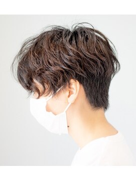 トイロ(toiro) ショートパーマ