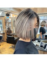 ヘアーサロンアズール(Hair Salon Azure)&nbsp;色素改善外国人ヘアー　シャドウルーツ