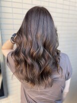 ジュジュル 稲毛本店(jujur)&nbsp;ロング巻髪/カーキグレージュ/大人かわいい[稲毛