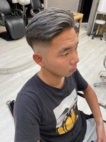 ヘアー ラボ エムツー(hair lab m2)&nbsp;サイドパート×アッシュカラー