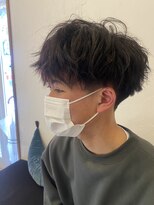 エルモ(ELMO)&nbsp;マッシュベースの刈り上げスタイル