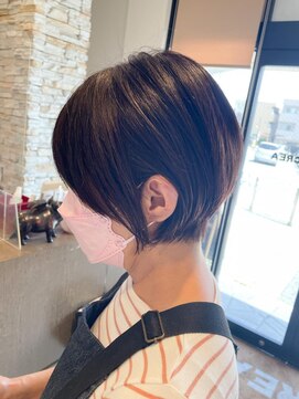 クレア(CREA) 大人丸みショート