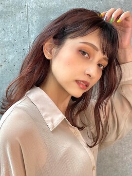 ユアーズヘア 新宿三丁目店(youres hair) 大人可愛い　韓国レイヤー　小顔レイヤー前髪カット　ゆる巻き