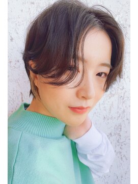 ラッキーヘア 加古川(Lucky Hair) ニュアンス◎センターパート×ハンサムショート女子スタイル