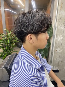 ロンドガルマン 名古屋(Lond GULLMAN) 【Lond GULLMANHide】MEN'S HAIR/波巻きパーマ/緩めパーマ