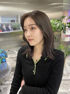 ゼスト 八王子店(ZEST) 韓国風くびれオリーブカラー