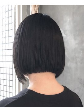 ベロー(BeLLo) ボブ/黒髪ボブ/岡山/ミニボブ