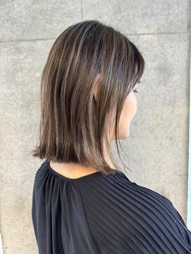 スウィープ 平尾(sweep) 脱白髪染め/白髪ぼかしのデザインハイライト