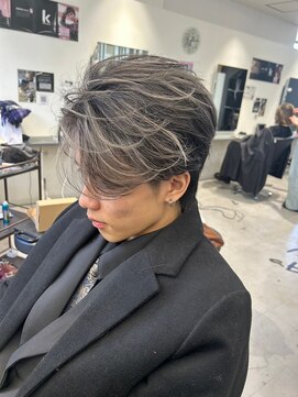 メンズサロン キング 梅田店(Men’s salon K!ng) 波巻きツイストスパイラルパーマ/フェザーパーマ/眉毛/メンズ