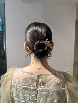 シェリ(Cheri) 大人可愛くタイトアレンジ