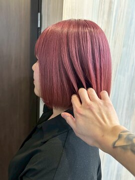 ファブ バイ ルミ(Fab by Lumi) 切りっぱなしボブ/チェリーピンク/透明感ダブルカラー/韓国