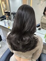 ヴィオットバイサロン(Viot by Salon)&nbsp;前髪ありくびれヘア夏アプリコットオレンジハイライトカラー
