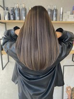 エル オオサカ 心斎橋店(L. OSAKA)&nbsp;オリーブベージュ_グレージュカラーボブウルフ_Y58