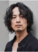 渋谷シャドウパーマメンズカットセンターパート黒髪ルーズパーマ
