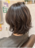 ミディアムレイヤー/30代40代50代髪型60代/ウルフカット