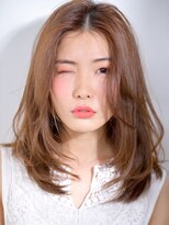 ネオリーブアオバ 高田馬場店(Neolive aoba)&nbsp;【高田馬場/aoba】センターパートのストレート　ベージュカラー