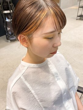 テトヘアー(teto hair) インナーカラー オレンジ ベージュ スリークボブ