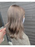 ミルクティーブロンド