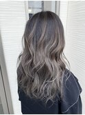 バレイヤージュグレージュ