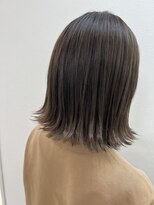 アールモンドヘア新世界&nbsp;【北見】#ブリーチカラー#アッシュグレー#外ハネボブ