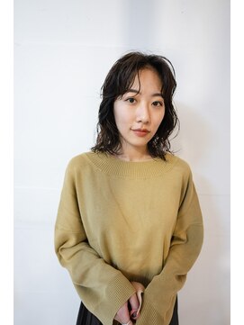 イーズ(e's) ゆるっとニュアンスパーマ　Genta