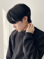 シスタ(SISTA)&nbsp;【SiSTA】田中黒髪束感前下がりセンターパートツーブロック