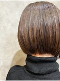 前下がりボブ