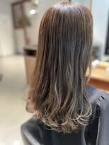 トラック(Track)&nbsp;外ハネゆる巻きロブ