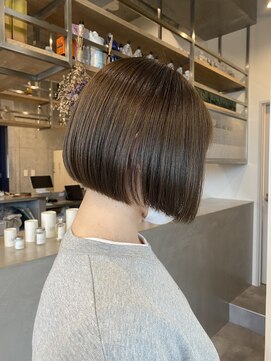 イミ(imi) 大人ボブ/グレージュカラー/似合わせカット/髪質改善[登戸]