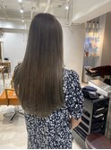 ロングヘアハイトーングレージュカラーミルクティーグレージュ