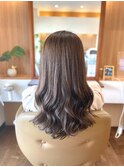 ミディアムロングヘア*
