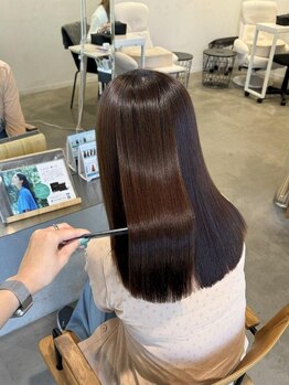 キヌ(kinu)の写真/“あなたらしく―自然に魅せる髪へ”絹のようなやわらかなストレートが虜になる《髪質改善特化サロンkinu》