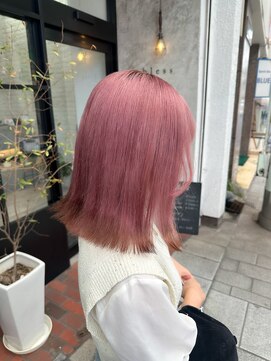 ブレス(bless) ピンク×ブラウンの裾カラー