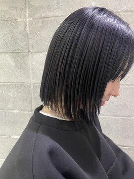 ジーナ 姪浜(Zina) トレンド＊切りっぱなしボブ＊【zina姪浜】