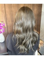 ボルン(BOLEN) 外国人風透明感カラー