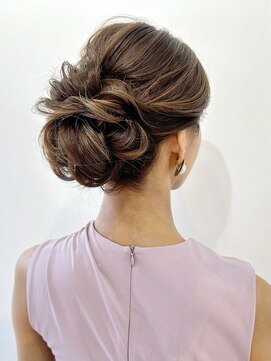 ヘアセット&メイク専門店 カスミ(Kasumi) 上品なアップスタイル