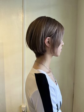 ムード マグ レーベル 南松本(MOOD Mag Label) グレージュアッシュグレージュショートカットミニウルフ