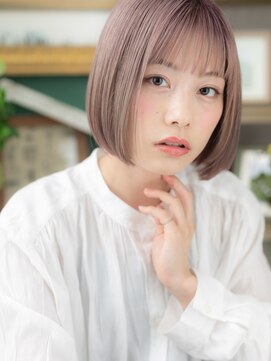 カバーヘア ブリス 上尾西口店(COVER HAIR bliss) 小顔ミルクティーピンク切りっぱなしボブディA2上尾10代20代30代